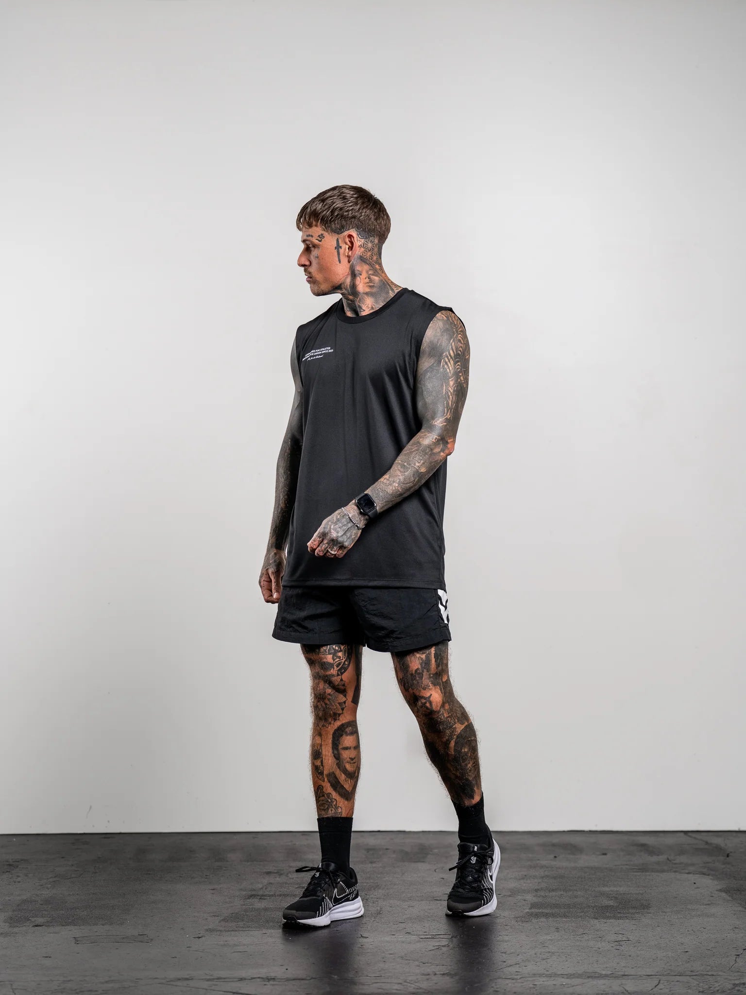 PERFORMANCE TANK BLACK