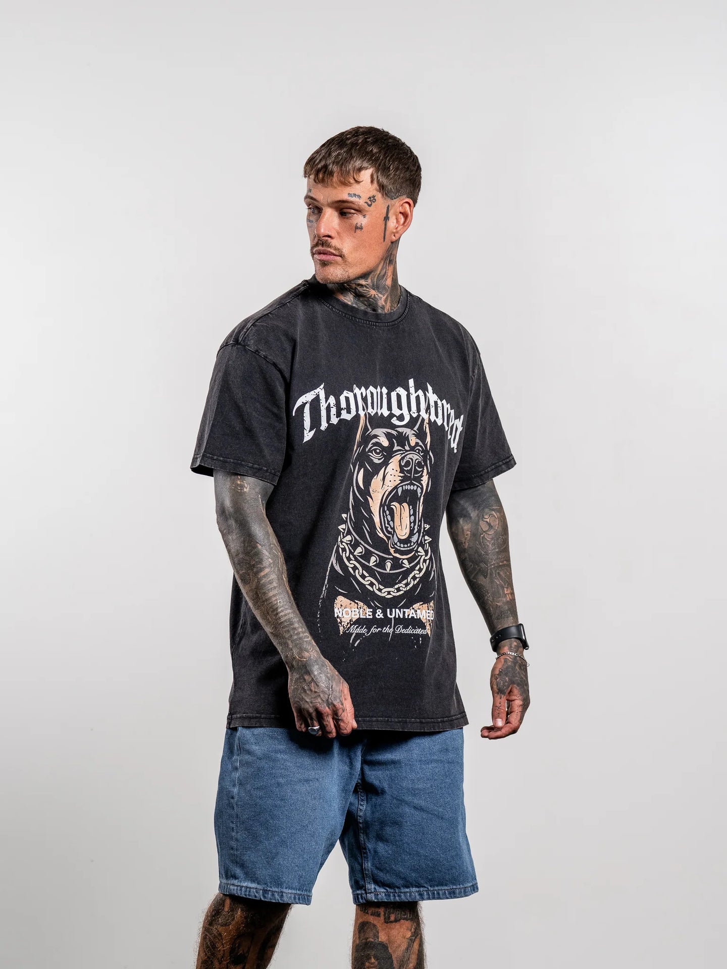 DOBERMAN GRAPHIC T-SHIRT